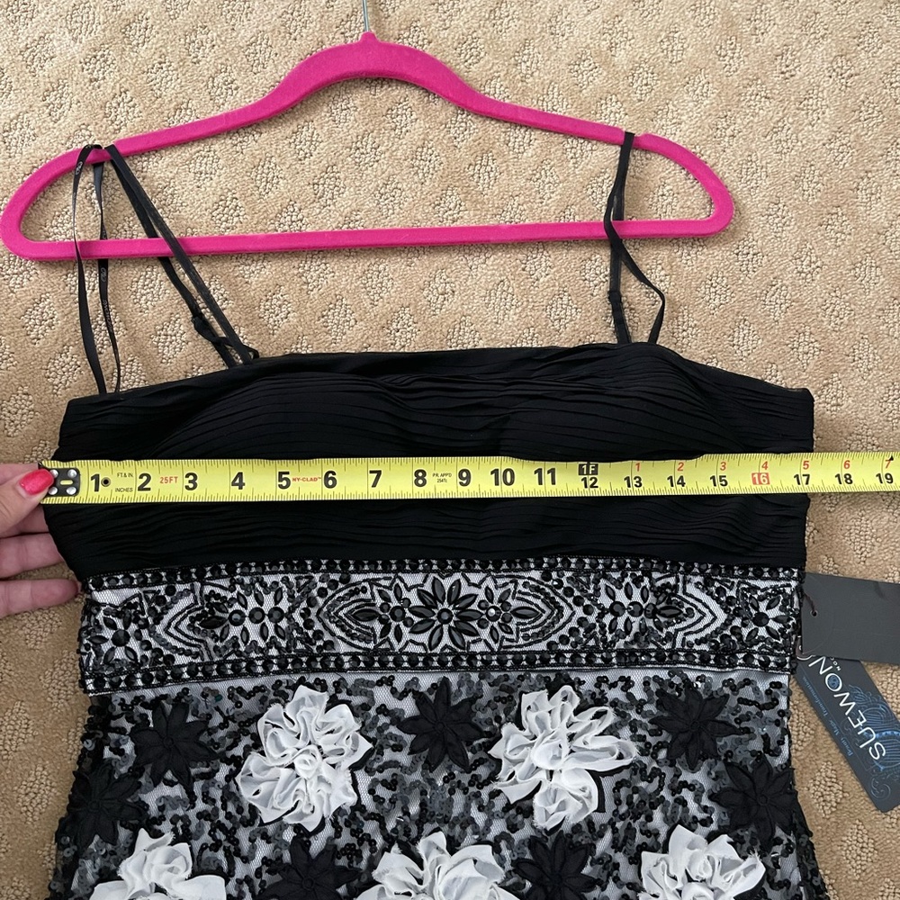 Sue Wong Black Dress with White Floral Appliqué - Picture 14 of 14